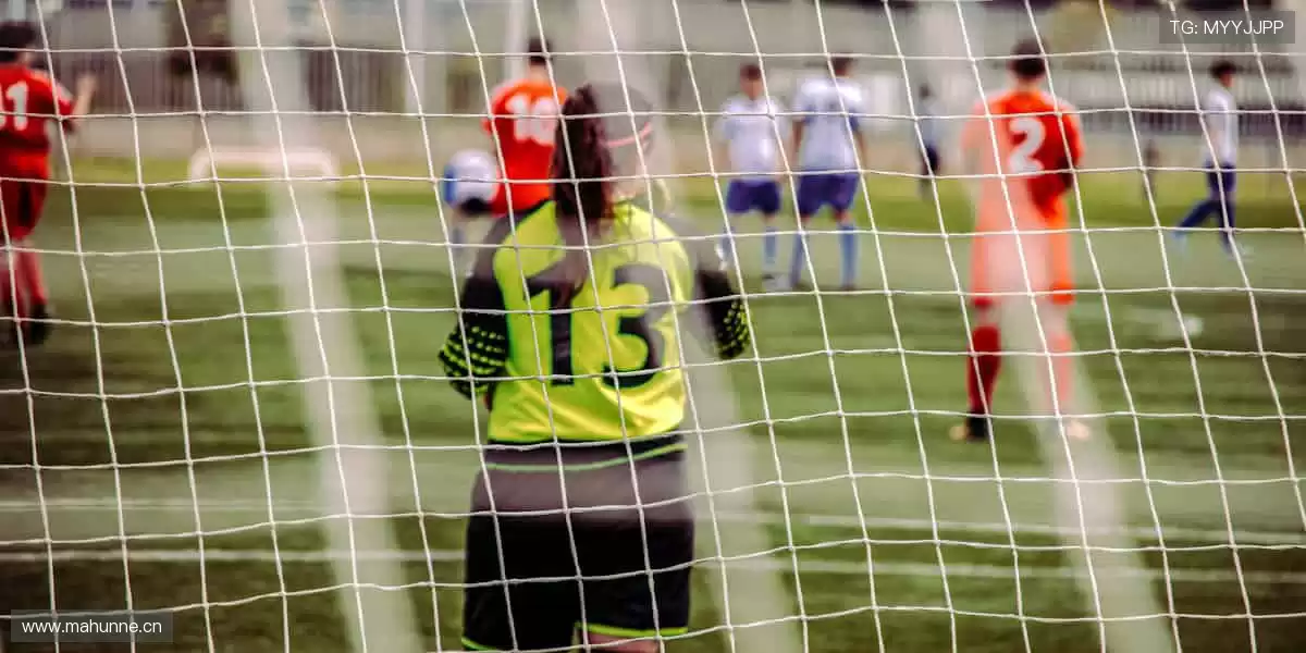 💻【直播平台】实时弹幕互动,你不是一个人在观赛!